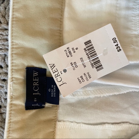 White Shorts - Picture 4 of 4